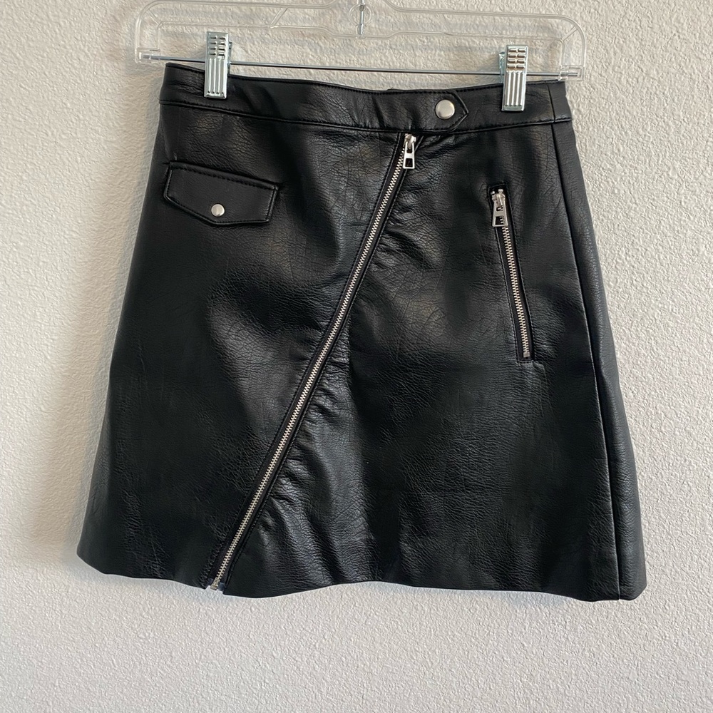 Leather skirt